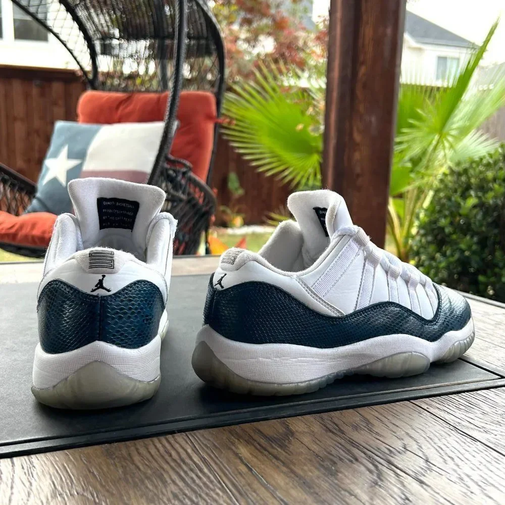 Air Jordan 11 Retro Low GS 'Navy Snakeskin' (2019)